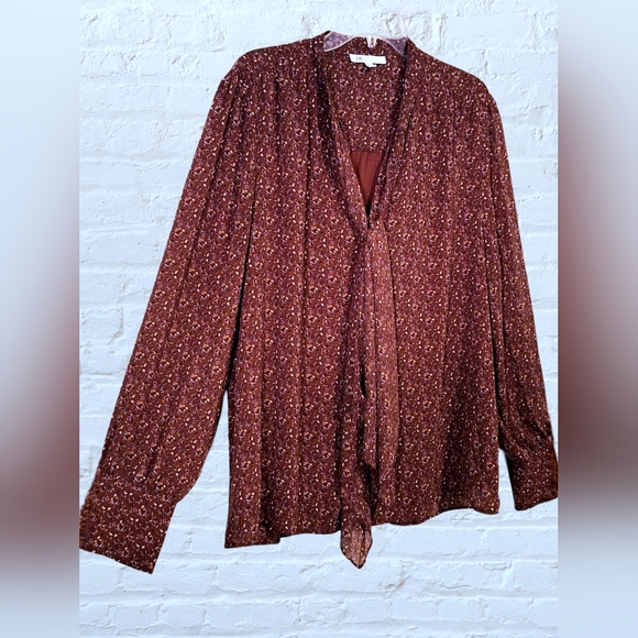 'DR 2' by Daniel Rainn burgundy blouse lined, flowers, tie neck, Sz. XXL - Picture 3 of 7